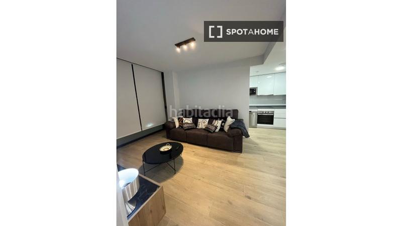 Foto 2f88549c-174e-46e5-8023-db9f7fdd9ab5. Lloguer pis amb calefacció a San Diego Madrid