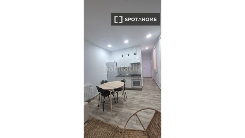 Foto 692fb7ff-77e0-4121-b1e5-e12f35b436b1. Alquiler piso  de 2 habitaciones en alquiler en Ventas, en Madrid
