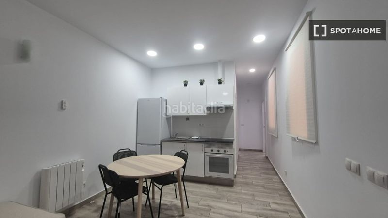 Foto 6c9cf435-bee5-430c-8a10-5b36dacdc392. Alquiler piso  de 2 habitaciones en alquiler en Ventas, en Madrid