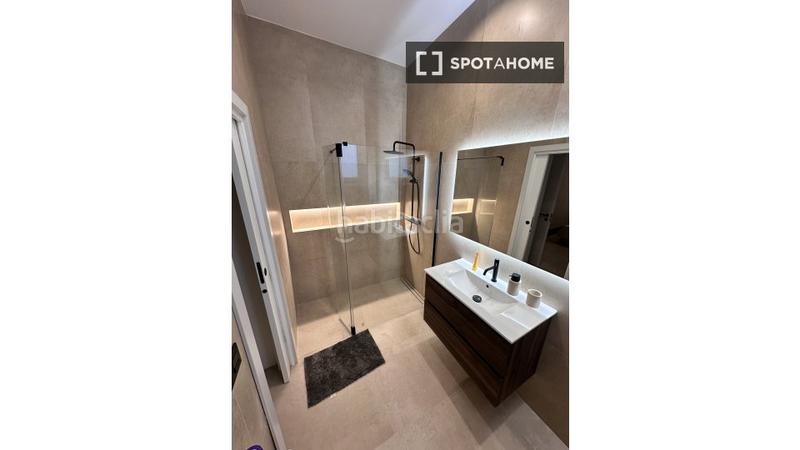 Foto 2e7172a3-99dc-42db-96ed-32ee76167c16. Alquiler piso  de 2 habitaciones en alquiler en universidad, . en Madrid