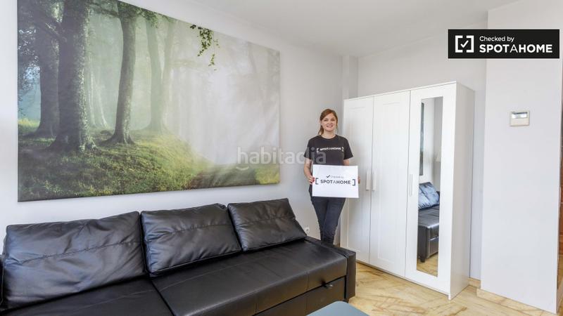 Foto 78a49c4f-d252-4e10-b350-fbc959de1663. Alquiler piso apartamento de 1 dormitorio en alquiler en San Isidro, en Madrid