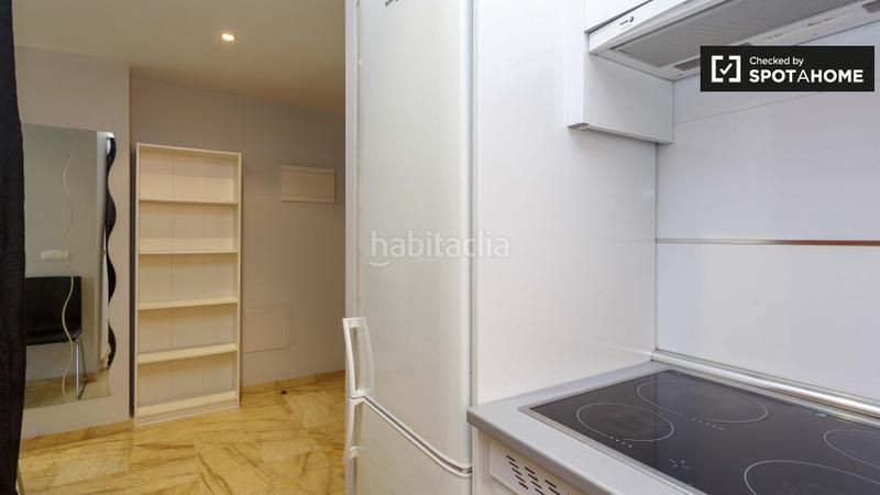 Foto b41c5a51-3f78-4eba-961a-be49a8a7a5f0. Alquiler piso apartamento de 1 dormitorio en alquiler en San Isidro, en Madrid