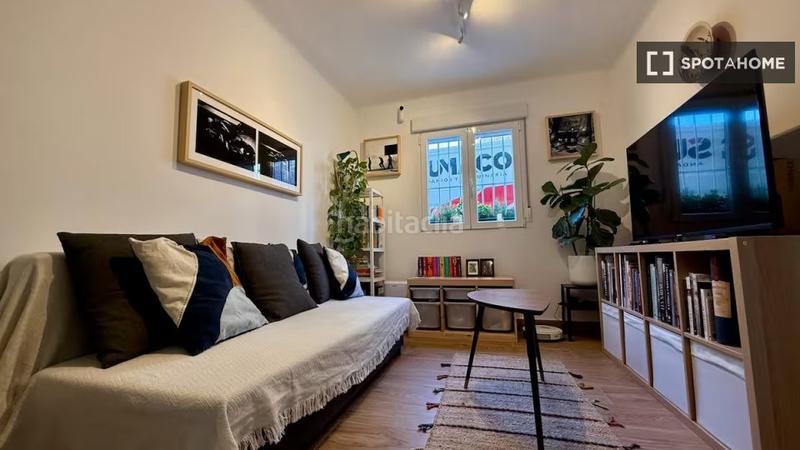 Foto 4abaaf60-5658-4fef-afd4-173d9404adbb. Miete etagenwohnung mit heizung in Almendrales Madrid