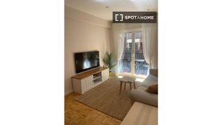 Lloguer Pis a Universidad-Malasaña. Apartamento de 2 dormitorios en alquiler en universidad, madrid