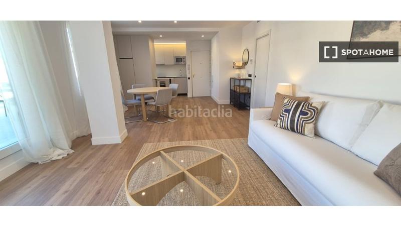 Foto 745094c0-9ae0-4325-8f3d-6d1782886c82. Rent flat with heating in Nueva España Madrid