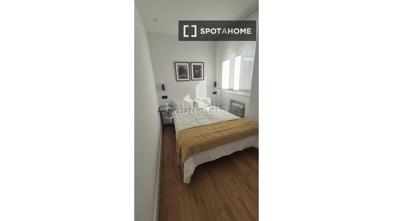 Foto 82c99bbb-bf3f-41c8-a3a8-61361a150ffe. Rent flat with heating in Nueva España Madrid