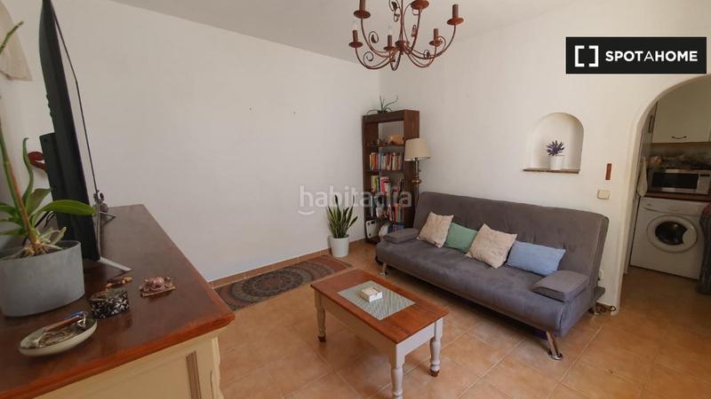 Foto d4ea532c-61e3-405e-876d-8d695a466ba8. Alquiler piso  en alquiler en embajadores, en Madrid
