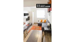 Miete Etagenwohnung in El Viso. Estudio en alquiler en el viso, madrid