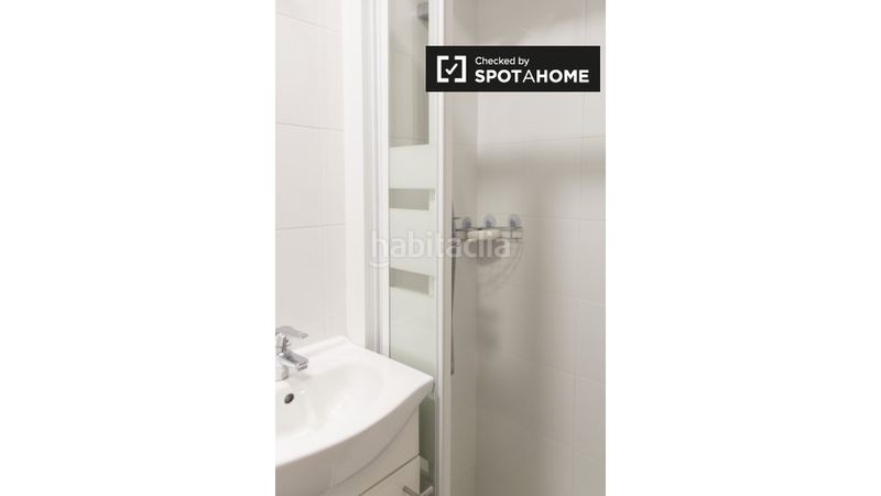 Foto 6bb0afdd-ad73-474b-ad93-bec476f6f2f6. Rent flat with heating in El Viso Madrid