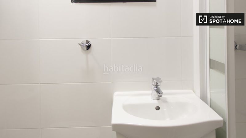 Foto 8f331e39-6c61-4467-addc-3666d7961ea9. Rent flat with heating in El Viso Madrid