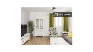 Rent Flat in Ibiza. Apartamento de 1 dormitorio en alquiler en ibiza, madrid.