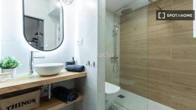 Foto e1882ac6-4a4c-491c-bfee-d518599b46c4. Alquiler piso apartamento de 1 dormitorio en alquiler en Palacio, en Madrid