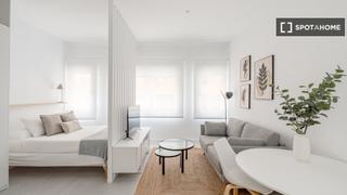 Miete Etagenwohnung in Almendrales. Estudio en alquiler en almendrales, madrid.