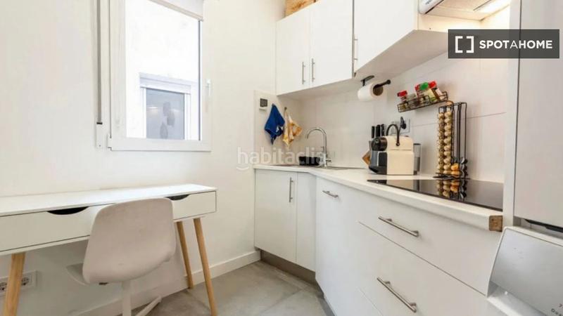 Foto 0628dac2-80c4-437c-819e-cb5777c80a36. Miete etagenwohnung mit heizung in Almagro Madrid