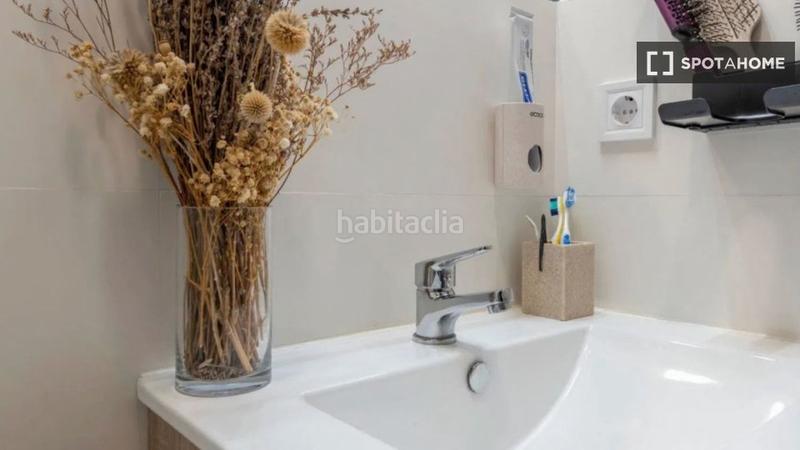 Foto 86b4094a-2853-4810-87ad-65b32e4702b3. Miete etagenwohnung mit heizung in Almagro Madrid