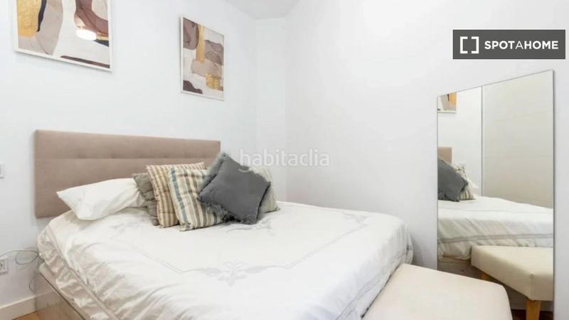 Foto fbb3c2c0-924f-4a19-900f-bac105ef9431. Rent flat with heating in Almagro Madrid