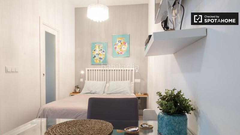 Foto 2ffeb980-8ce8-4a9b-b0ac-a4f2d7d7e353. Rent flat with heating in Universidad-Malasaña Madrid