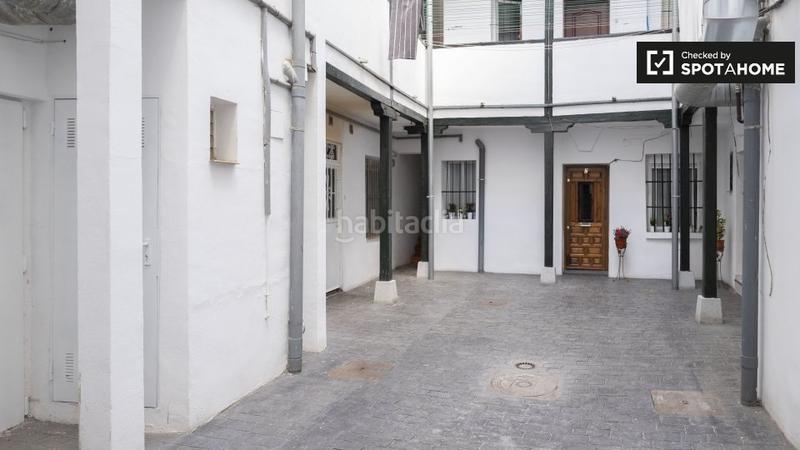 Foto 3c6771c8-f7e3-4993-9195-3934c6c7304c. Rent flat with heating in Universidad-Malasaña Madrid