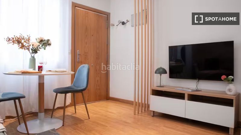 Foto 93f460b1-203a-47d3-a115-1e68d12ad444. Alquiler piso  en alquiler de 1 dormitorio en Ventas, en Madrid