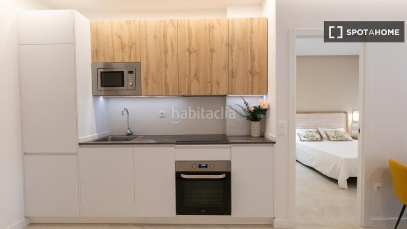 Foto 0c83a7e9-dc23-4b84-a207-5f18bd84373f. Alquiler piso  en alquiler de 2 habitaciones en Chopera, en Madrid