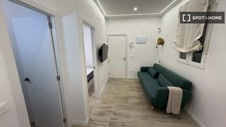 Lloguer Pis a Numancia. Apartamento de 1 dormitorio en alquiler en numancia, madrid.