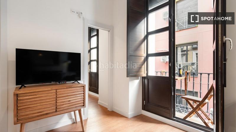 Foto eb4d9388-d628-47c0-ae4d-f5d3f134cbce. Rent flat with heating in Universidad-Malasaña Madrid