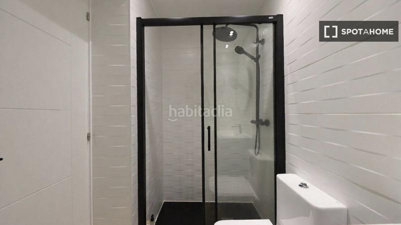 Foto 0989ede3-16f5-4dff-b1c0-31bcdc2fea77. Miete etagenwohnung mit heizung in Universidad-Malasaña Madrid