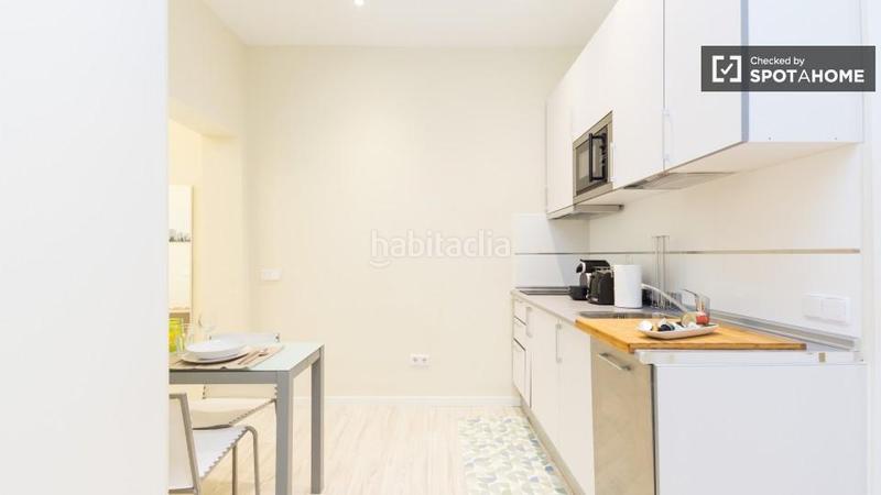 Foto 20169865-3d1c-4246-807d-9ae9bcab1174. Alquiler piso compacto, 40 m2 estudio en alquiler Trafalgar, en Madrid