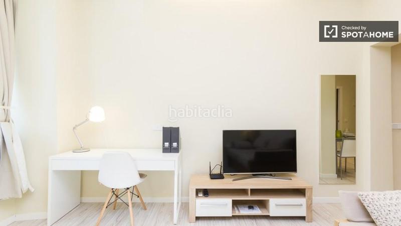 Foto 40418e48-c899-4d9f-a5f8-2d72952ad71d. Alquiler piso compacto, 40 m2 estudio en alquiler Trafalgar, en Madrid
