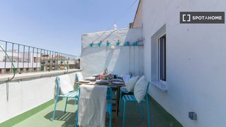Rent Flat in Palos de Moguer. Piso de 4 dormitorios en alquiler en palos de moguer, madrid