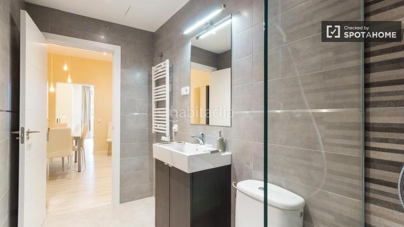 Foto 2a2d912c-4ded-4149-bdb4-3cf930f73c4a. Rent flat with heating in Almagro Madrid