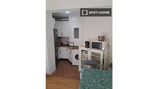 Location Appartement à Concepción. Piso de 2 habitaciones en alquiler en concepción, madrid