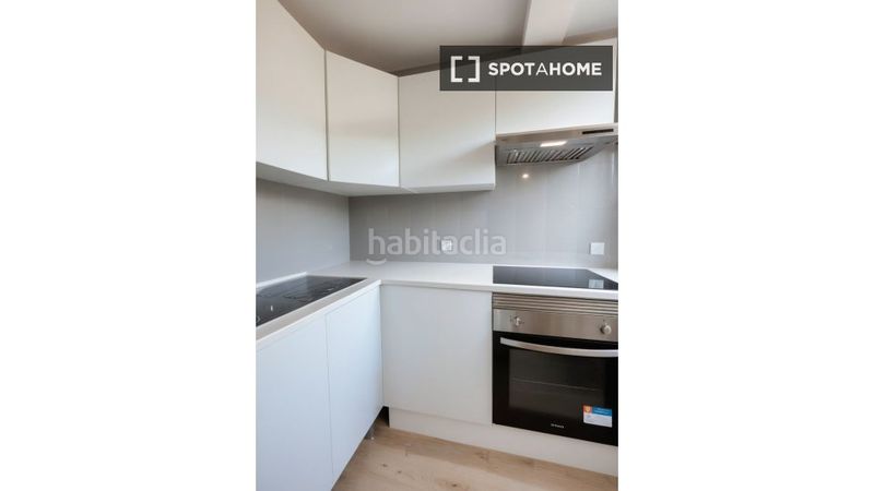 Foto 983a285e-de7a-4448-9205-4e4860fe8abc. Alquiler piso apartamento de 2 dormitorios en alquiler en Aeropuerto, en Madrid