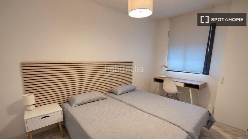 Foto ecf323a7-182b-4feb-8a33-5979a6d7c5dd. Alquiler piso apartamento de 2 dormitorios en alquiler en Aeropuerto, en Madrid