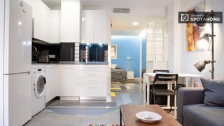 Miete Etagenwohnung in San Juan Bautista. Estudio en alquiler en ciudad lineal, madrid