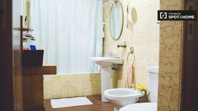 Foto 0ff7aa23-8962-4eec-ba95-70e3a73cb15c. Alquiler piso apartamento de 4 dormitorios en alquiler en tetuán, en Madrid