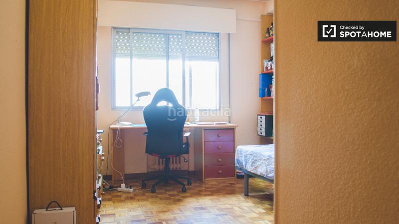 Foto a144d31b-3bd8-471c-be10-b8231ae063e9. Alquiler piso apartamento de 4 dormitorios en alquiler en tetuán, en Madrid