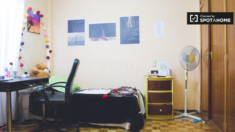 Foto e75d49ec-4862-4ffb-b2b2-9dc38f6afc2e. Alquiler piso apartamento de 4 dormitorios en alquiler en tetuán, en Madrid