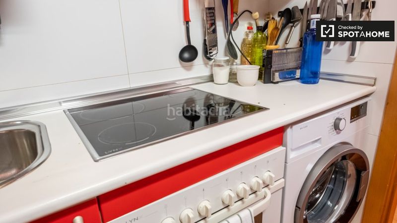 Foto 51235c93-118d-4204-ac58-5208801b0f3a. Rent flat with heating in Valdeacederas Madrid