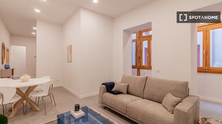 Lloguer Pis a Embajadores-Lavapiés. Apartamento de 3 dormitorios en alquiler en embajadores, madrid