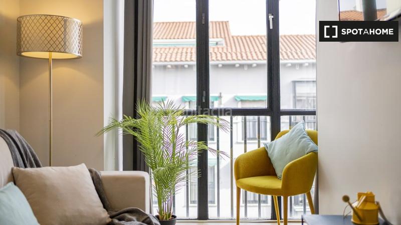 Foto 77842578-0cde-47c1-940b-7f5c21dfafd9. Alquiler piso apartamento de 2 dormitorios en alquiler en Palos de Moguer, en Madrid