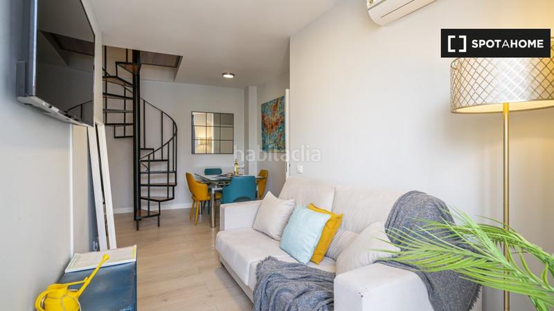 Foto a05ec107-0454-42d4-ae26-bfd29b4887c6. Alquiler piso apartamento de 2 dormitorios en alquiler en Palos de Moguer, en Madrid