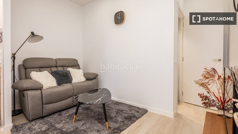 Foto e4bb4c8e-9035-44e9-9fb6-30a93292ea5b. Miete etagenwohnung mit heizung in Puerta Bonita Madrid