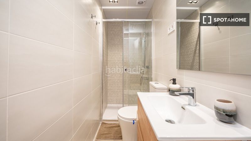 Foto e7cb685a-9c4e-4153-a1b4-c58a79a193fb. Miete etagenwohnung mit heizung in Puerta Bonita Madrid