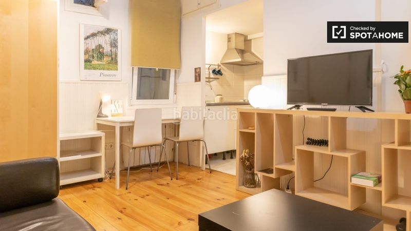 Foto cb3feaa6-c94e-45ac-9b09-93faf4fe62cd. Rent flat with heating in Embajadores-Lavapiés Madrid