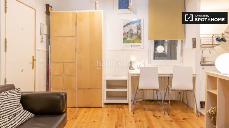 Foto ecf567fc-383b-4a89-b5a1-3a0b275a5d7f. Rent flat with heating in Embajadores-Lavapiés Madrid