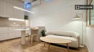 Alquiler Piso en Universidad-Malasaña. Piso de 1 dormitorio en alquiler en universidad, madrid