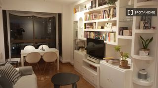Lloguer Pis a San Juan Bautista. Se alquila apartamento de 2 habitaciones en san juan bautista.