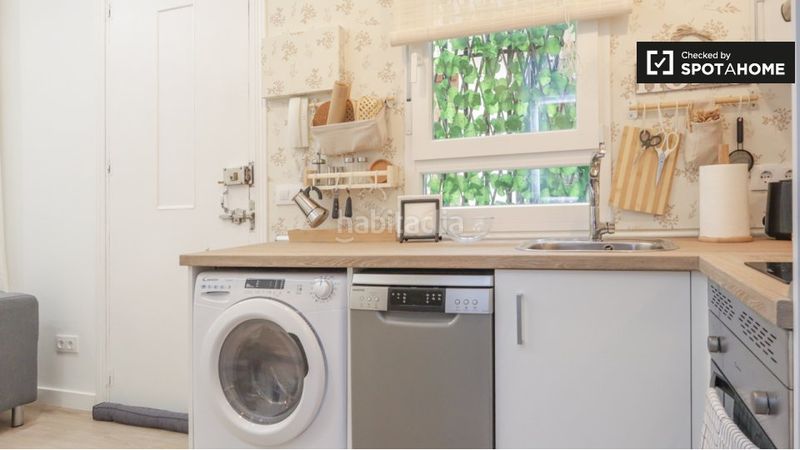 Foto 26d4c899-c2f0-45d4-82dc-da2e11a91c2b. Rent flat with heating in Almagro Madrid
