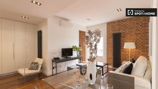 Miete Etagenwohnung in Embajadores-Lavapiés. Apartamento de 3 dormitorios en alquiler en lavapiés, madrid